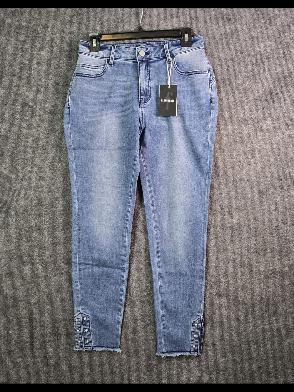 Flamingals Jeans Womens L Blue Pearl Button Ankle Raw Hem New